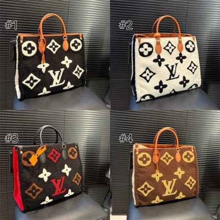 High quality fuzzy Tote bag size:38.5*34cm LOV #29417