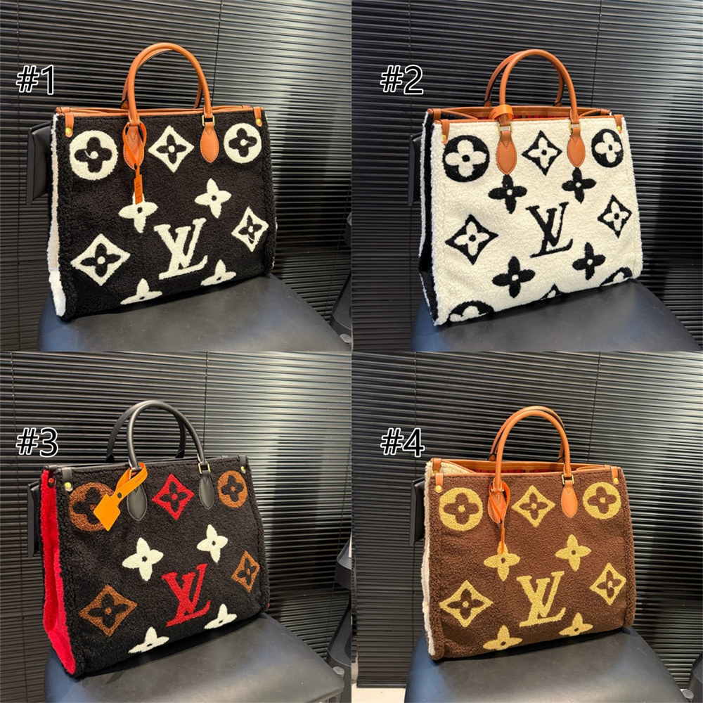 High quality fuzzy Tote bag size:38.5*34cm LOV #29417 - Image 1