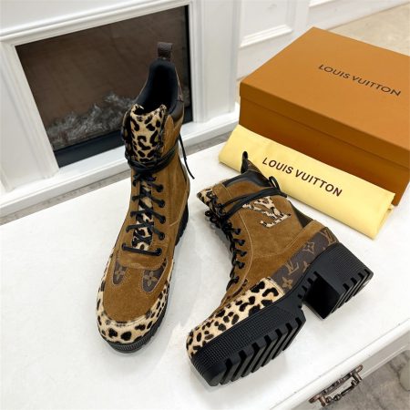 High quality boots size:5-11 with box free shipping LOV #29435 - Image 2