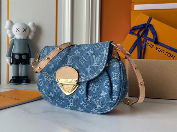 Top quality denim shoulder bag size:27*18*3cm LOV #29673