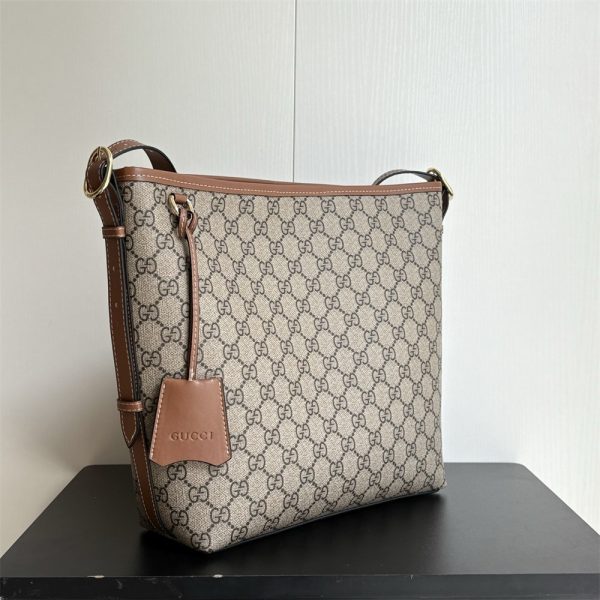 Top quality leather bucket bag size:24*16*10cm GUI #29936
