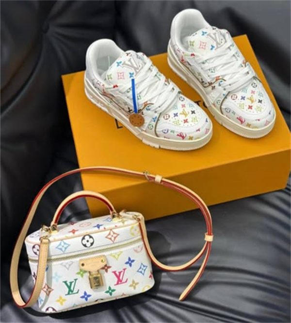 High quality sneaker & makeup bag free shipping LOV #29955