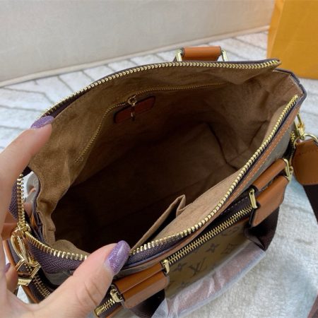 High quality handbag size:28*26cm LOV #29974 - Image 2