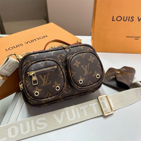High quality camera bag size:20*13cm LOV #29976 - Image 2