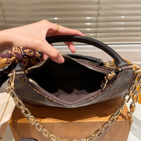 High quality shoulder bag size:23cm*14cm LOV #29982 - Image 4
