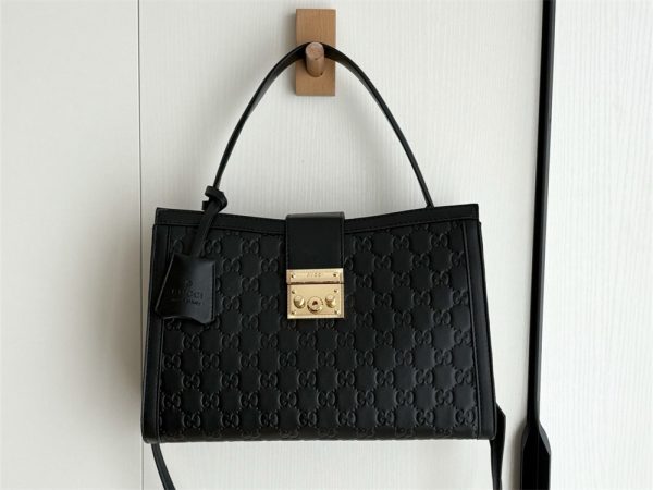 Top quality leather shoulder bag size:25.5cm/31cm GUI #29990