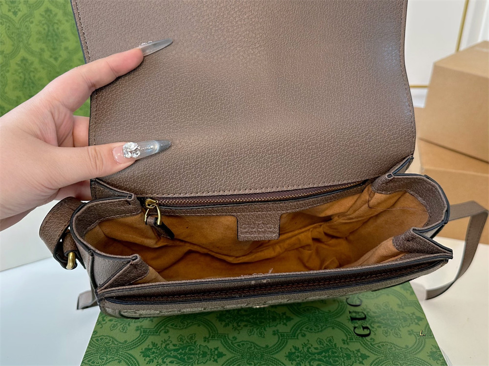 High quality shoulder bag size:24*19cm GUI #29998 - Image 3