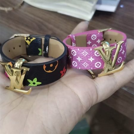 Wholesale Fashion Bracelet LOV KE #A5553