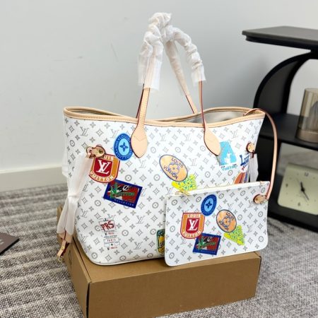 High quality neverful Tote bag size:33*29cm LOV #30008 - Image 2