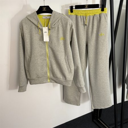 High quality sport suit for women size:S-XL ALO #30018 - Image 5
