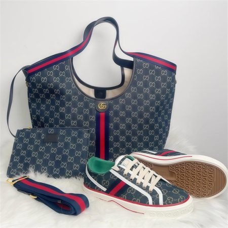 1 set fashion sneaker & handbag free shipping GUI #30024