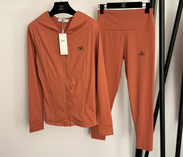 High quality yoga sport suit size :S-XL ALO #30047