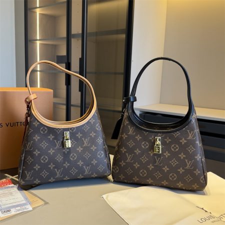 High quality fashion shoulder bag size:26*22cm LOV #30071