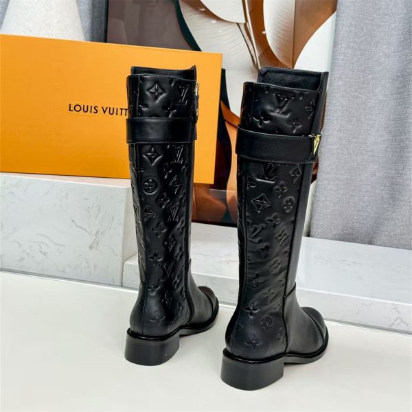 High quality boots size:5-11 with box free shipping GUI #30072