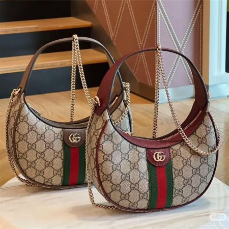 Top quality leather shoulder bag size:20*12.5*4cm GUI #30089