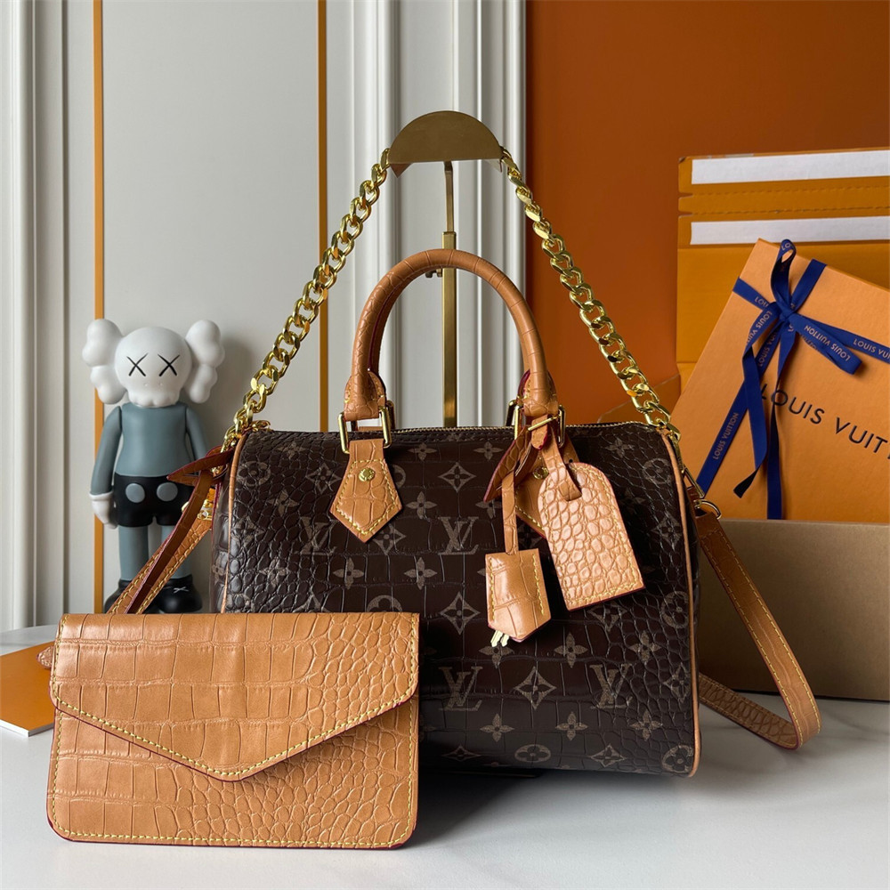 Top quality leather handbag speedy size:25*15cm LOV #30094 - Image 1