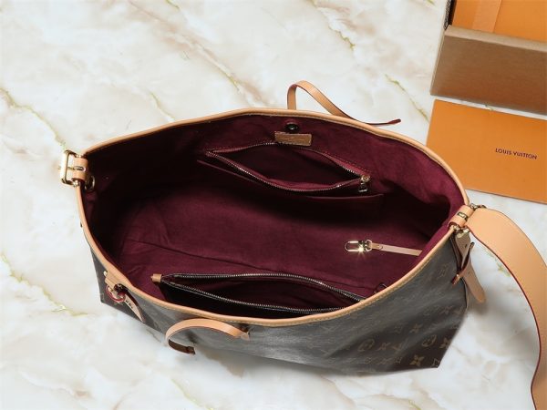 Top quality leather shoulder bag size:39*30*15cm LOV #30095