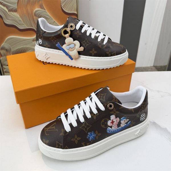 High quality sneaker size:5-11 with box free shipping LOV #30097