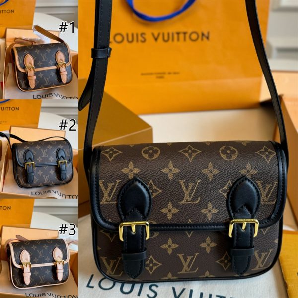 High quality messenger bag size:19*15cm LOV #30105