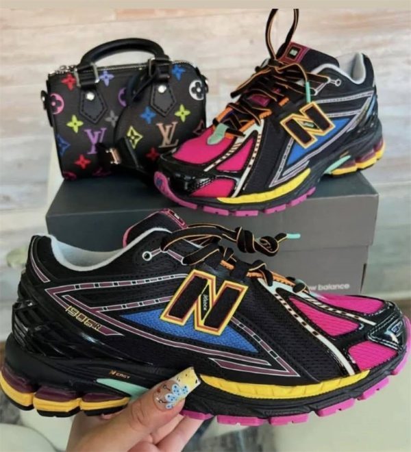 High quality sport shoes & handbag set free shipping LOV #30123
