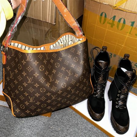 High quality boots & handbag free shipping LOV #30125