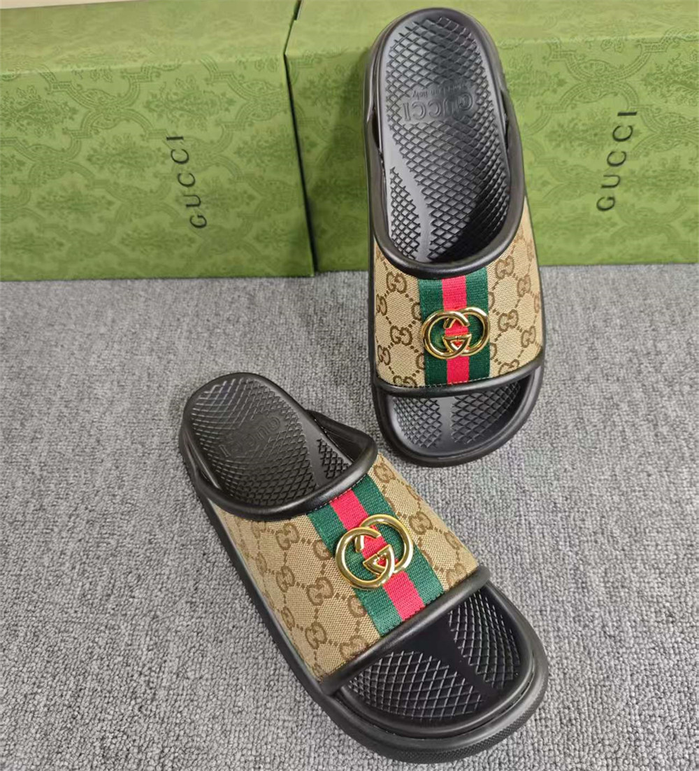 High quality slipper size:5-11 with box GUI #30141 - Image 2
