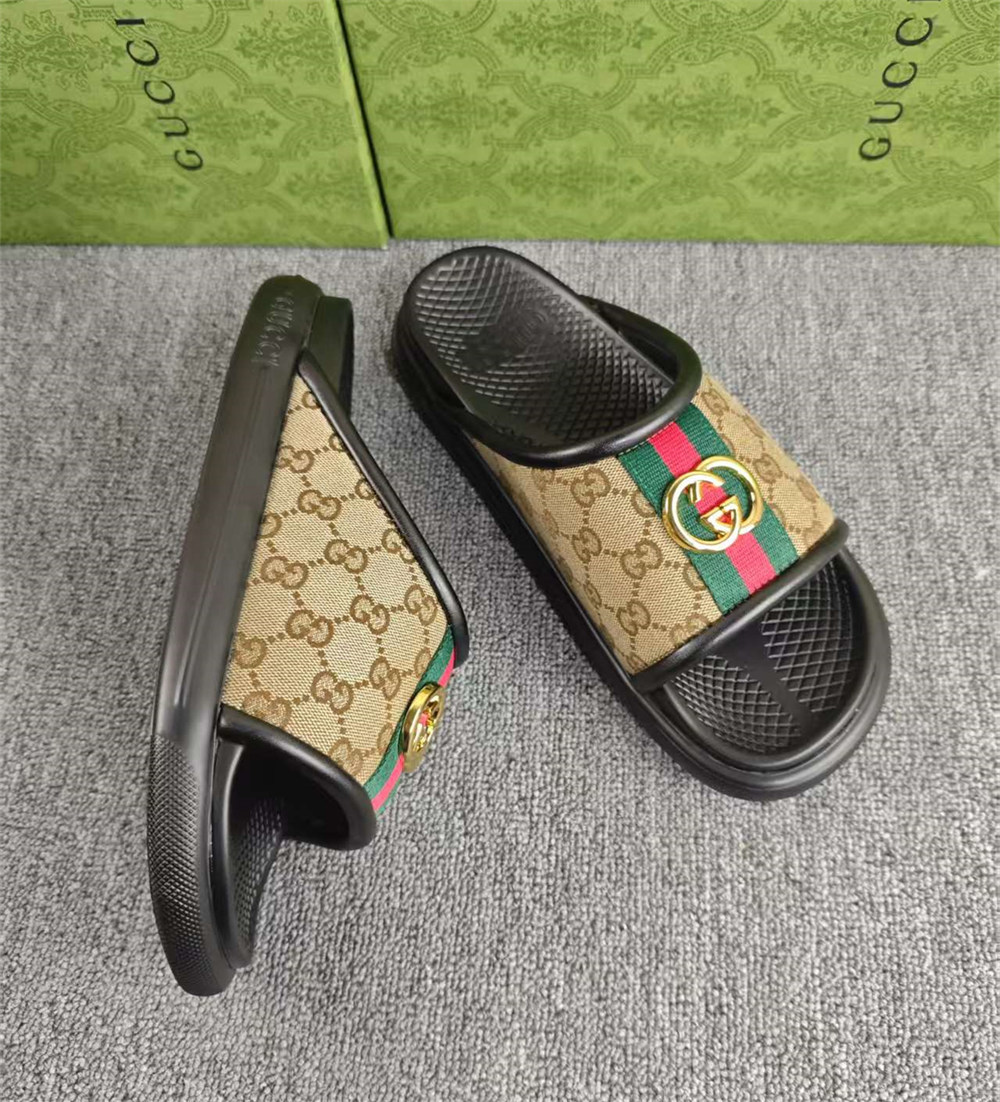 High quality slipper size:5-11 with box GUI #30141 - Image 3