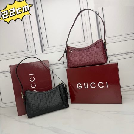 Top quality leather shoulder bag size:22*14*8cm GUI #30172