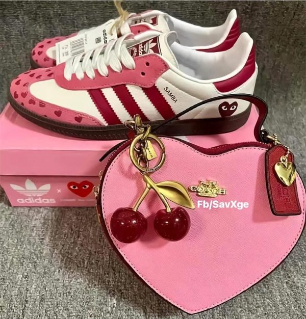 1 set sport shoes & shoulder bag free shipping COH #30173