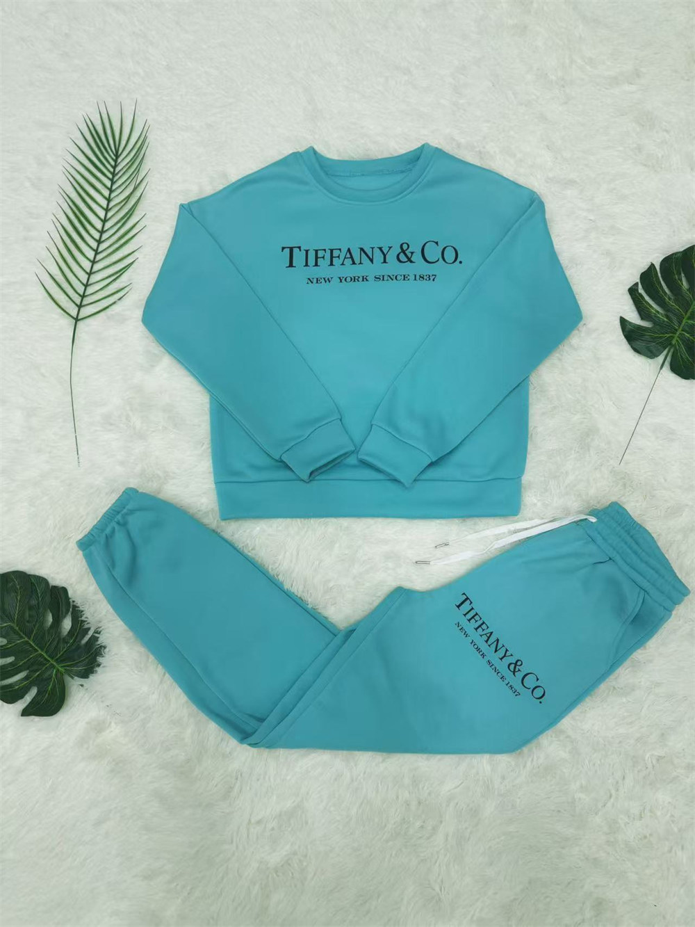 Wholesale sport suit for women size:S-2XL TIF #30203 - Image 2