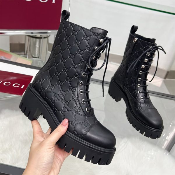 High quality boots size:5-11 with box free shipping GUI #30209