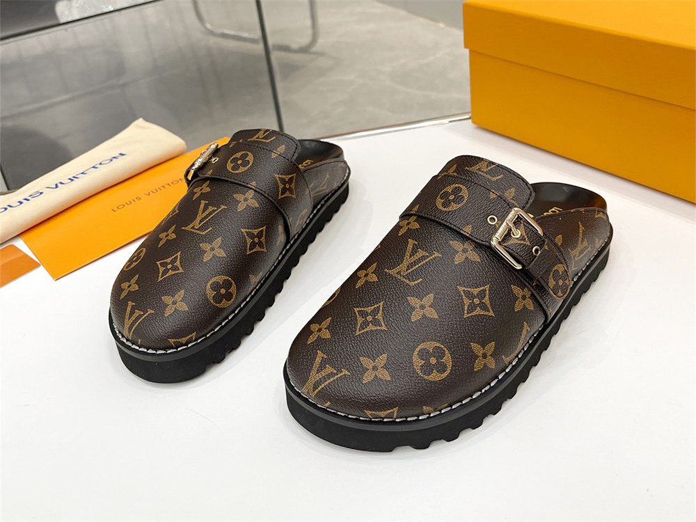 High quality slippers & makeup bag free shipping LOV #30234 - Image 3