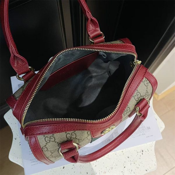 Wholesale fashion handbag size:23*15*12cm LOV #30243