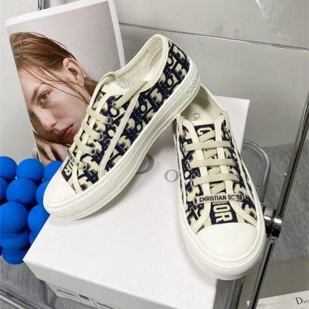 High quality sneaker with box size:5-10 free shipping DIR #30255 - Image 2