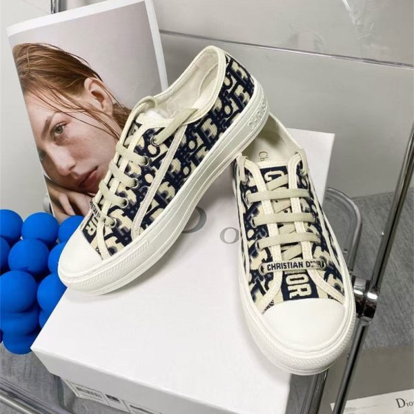 High quality sneaker with box size:5-10 free shipping DIR #30255
