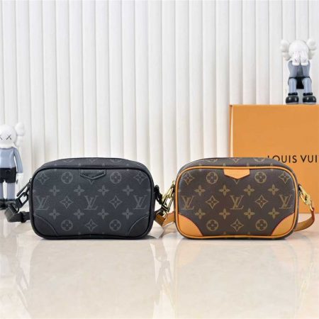 Top quality leather camera bag size:20*13*6.5cm LOV #30259