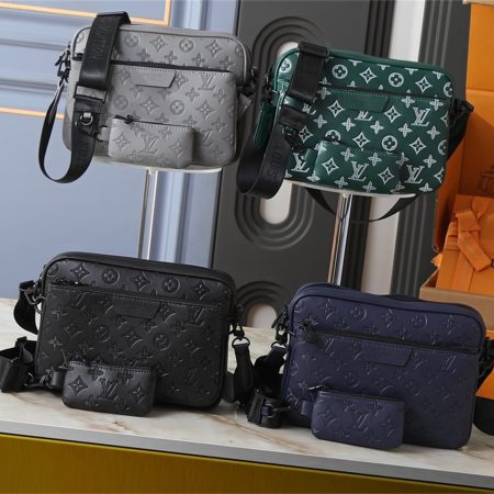 Top quality leather shoulder bag size:25*18.5cm LOV #30262