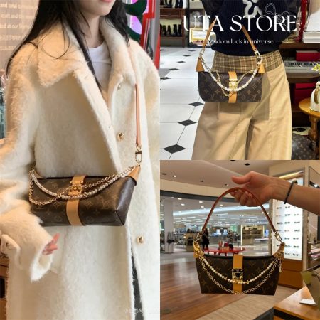 High quality shoulder bag size:21*8*11cm LOV #30281