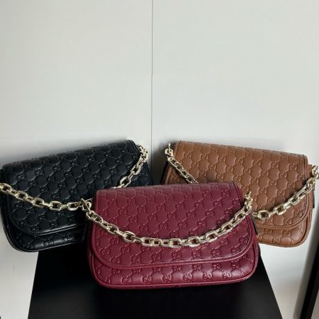 Top quality leather shoulder bag size:28*17*9cm GUI #30315