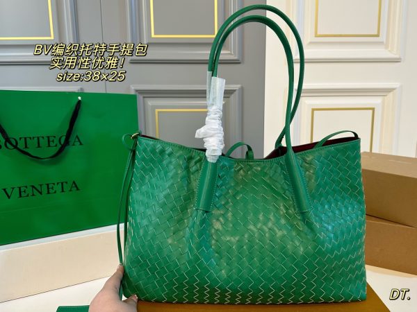 High quality Tote bag size:38*25cm BV #30316