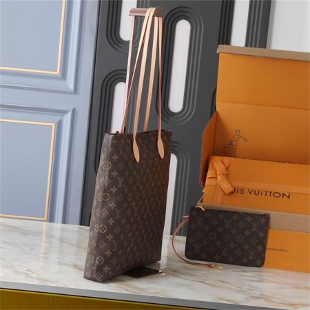 Top quality leather shoulder bag size:32*2*cm LOV #30326 - Image 2