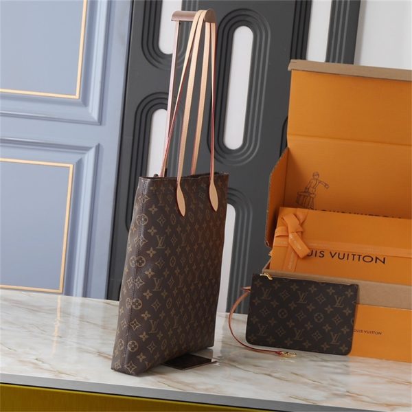 Top quality leather shoulder bag size:32*2*cm LOV #30326 - Image 2