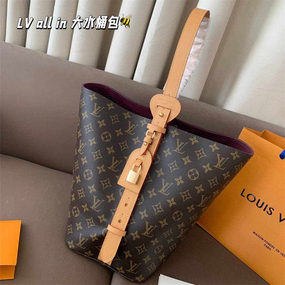 High quality leather bucket bag size:26*29cm LOV #30346 - Image 2