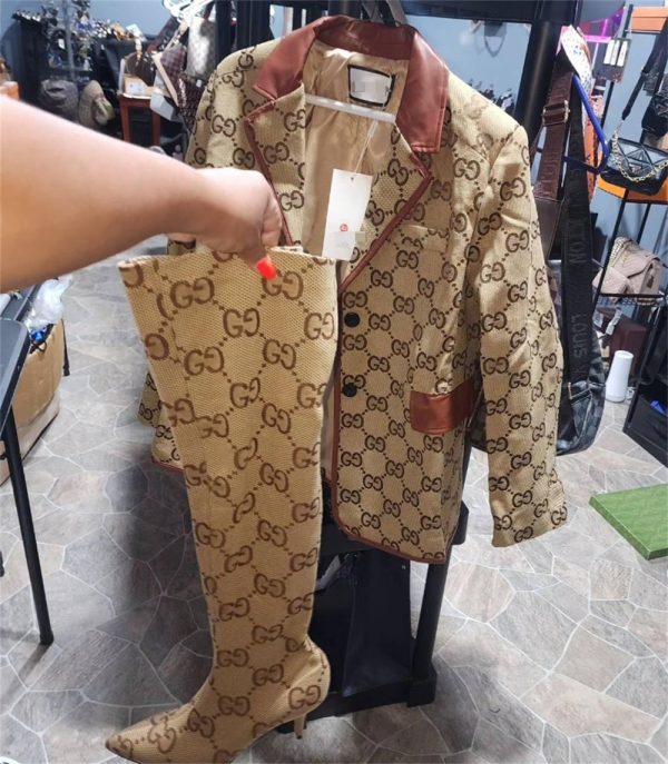 High quality boots & coat free shipping GUI #30354