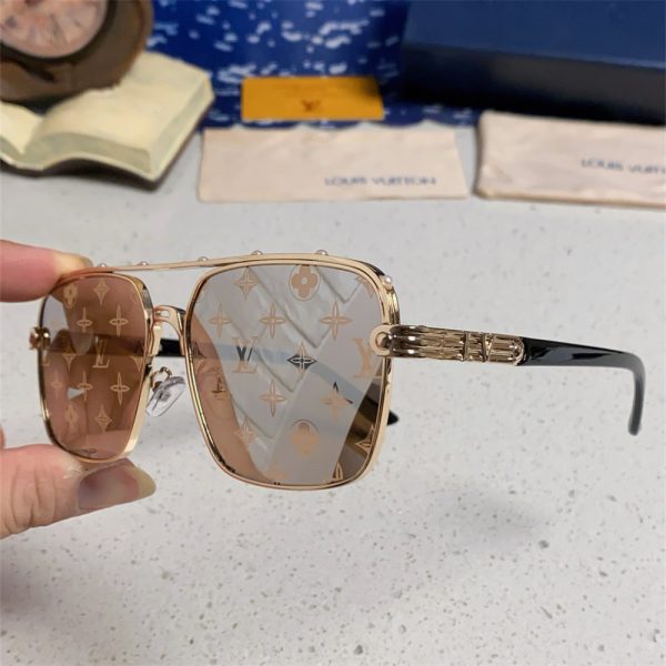 High quality sunglass with box LOV #30388