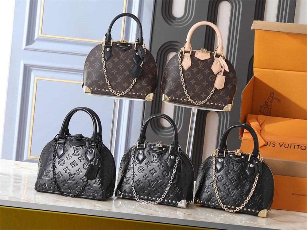 High quality shell bag size:22*19*11cm LOV #30403 - Image 2