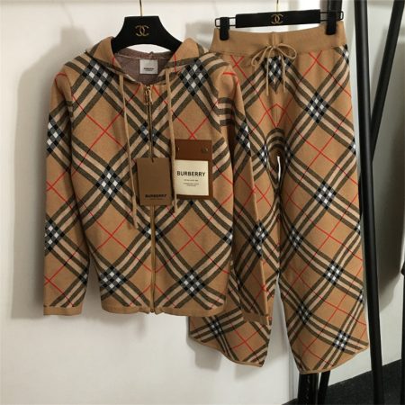 High quality sport suit size:S-L FEI #30405