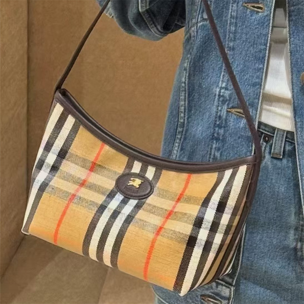 High quality shoulder bag size:20*14cm BUY #30411 - Image 1