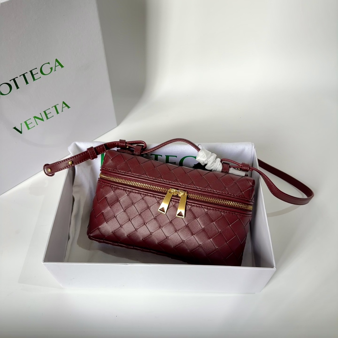 High quality sneaker & makeup bag free shipping BV #30414 - Image 3