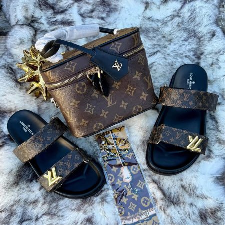High quality slipper & makeup bag free shipping LOV #30416